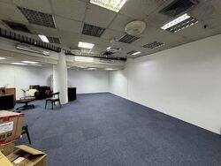 Sim Lim Tower (D8), Shop House #570511771
